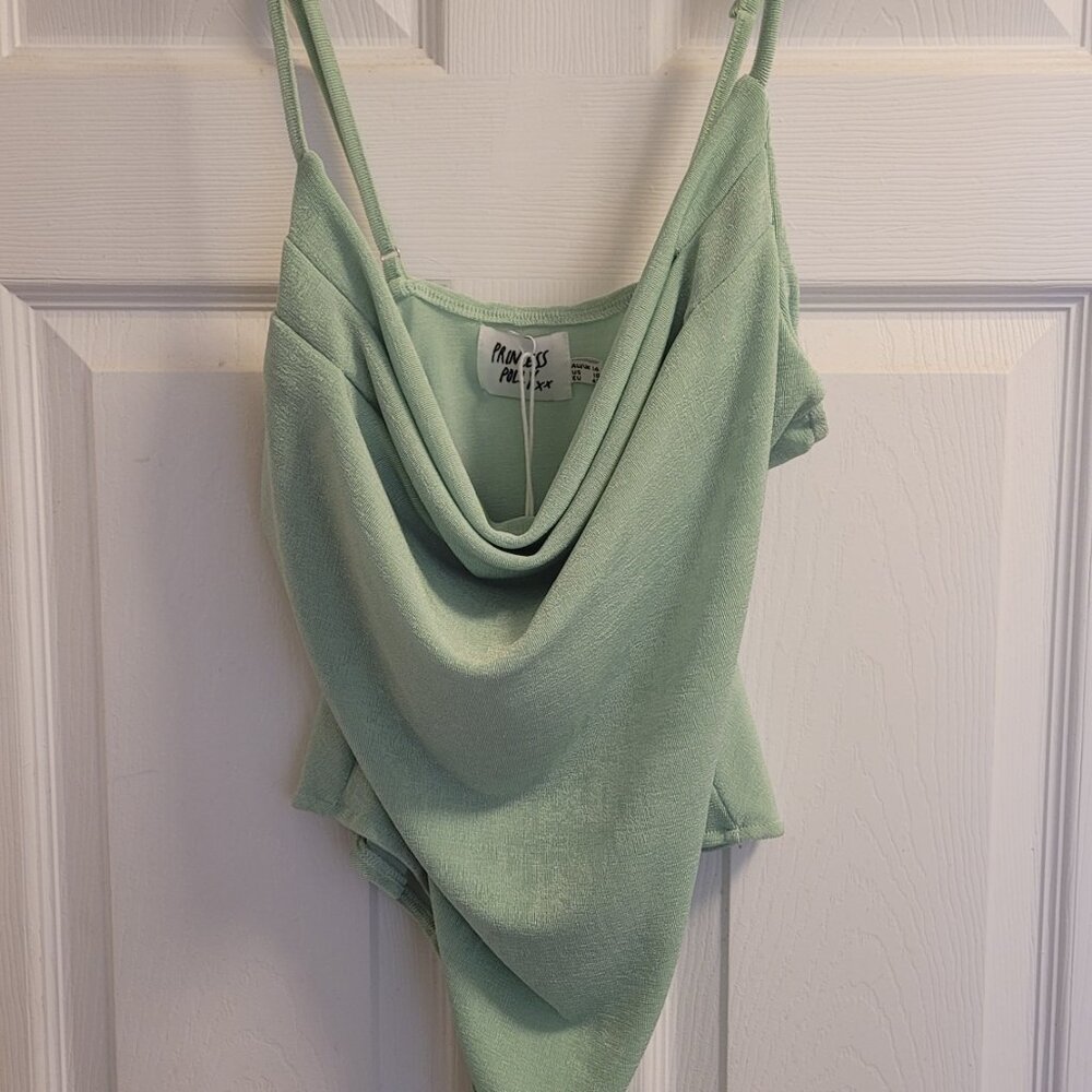 😎😎😎✨NWT✨ Princess Polly Sage Bodysuit  (8-10)